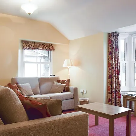 1 Harney Peak Portinscale